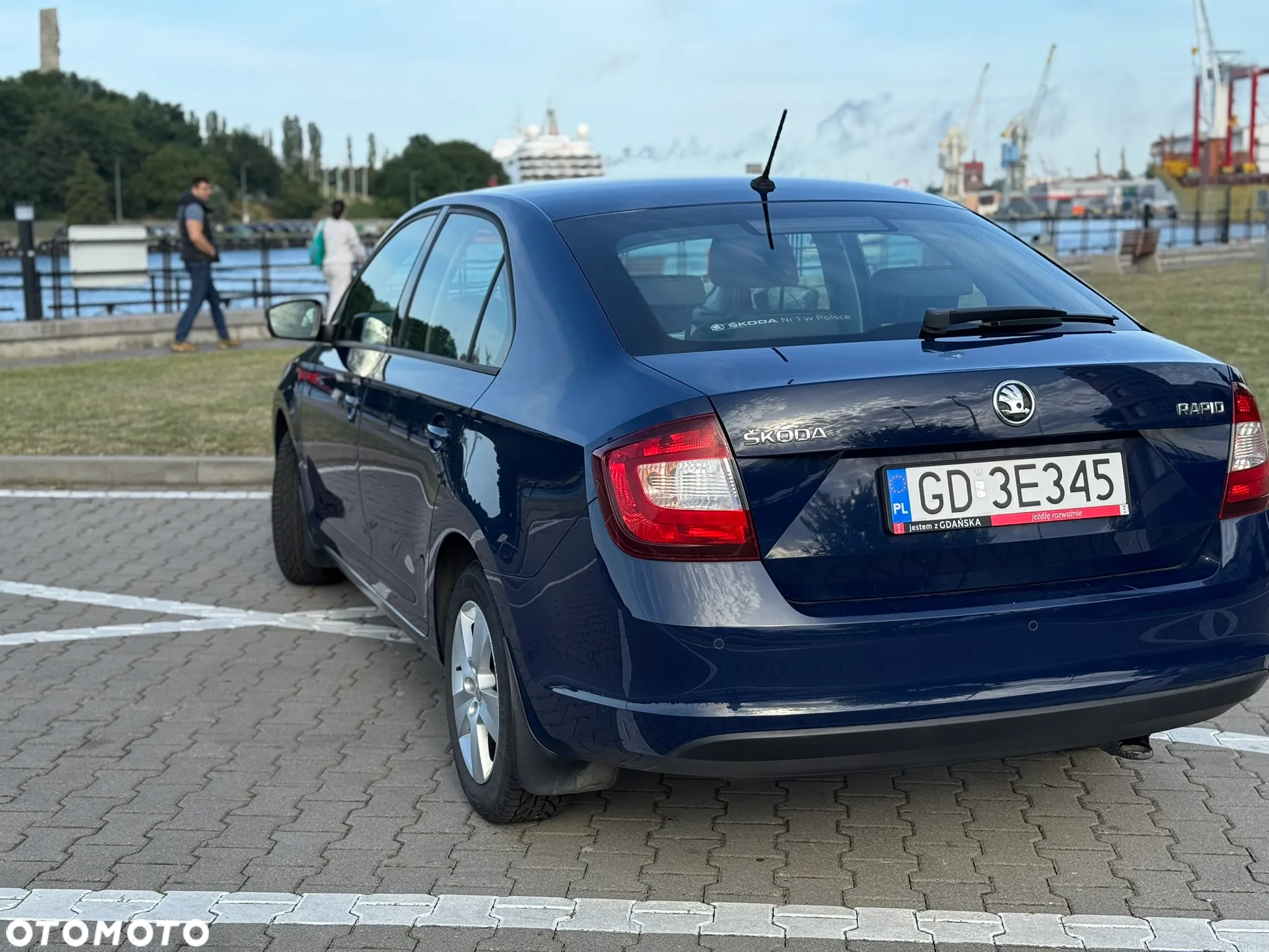 Skoda RAPID 1.0 TSI Active - 14