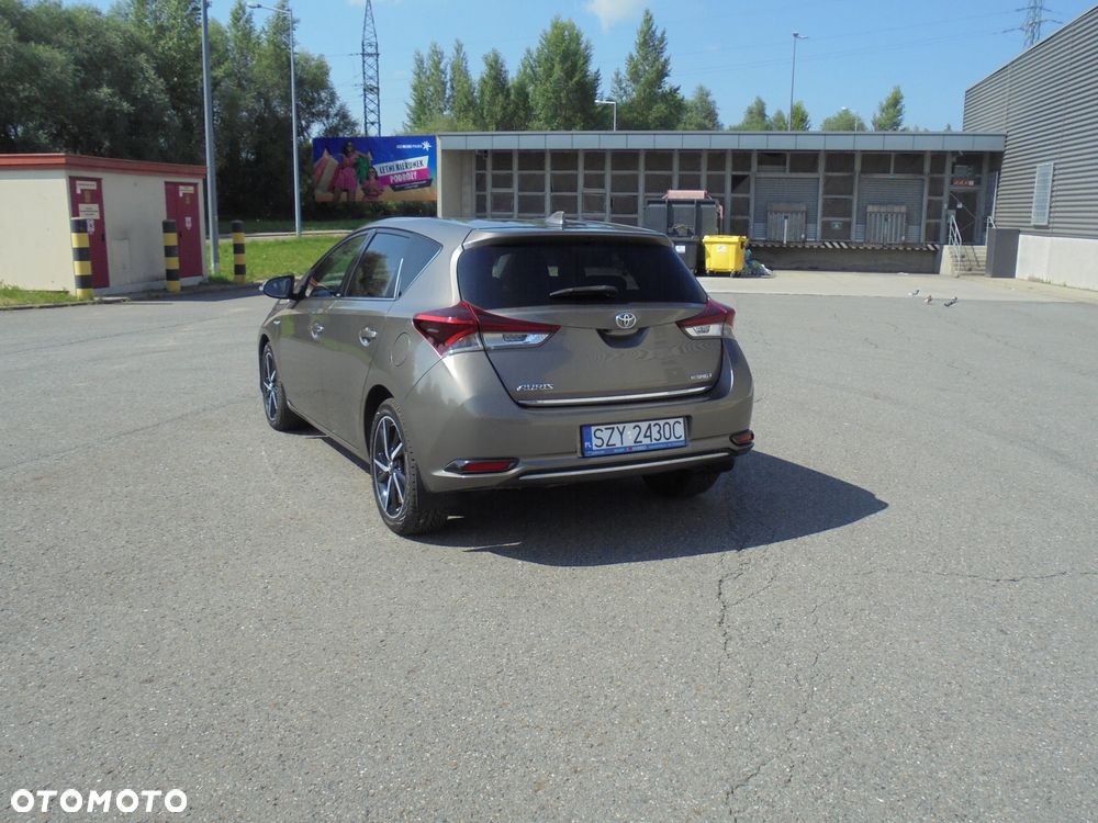 Toyota Auris - 3
