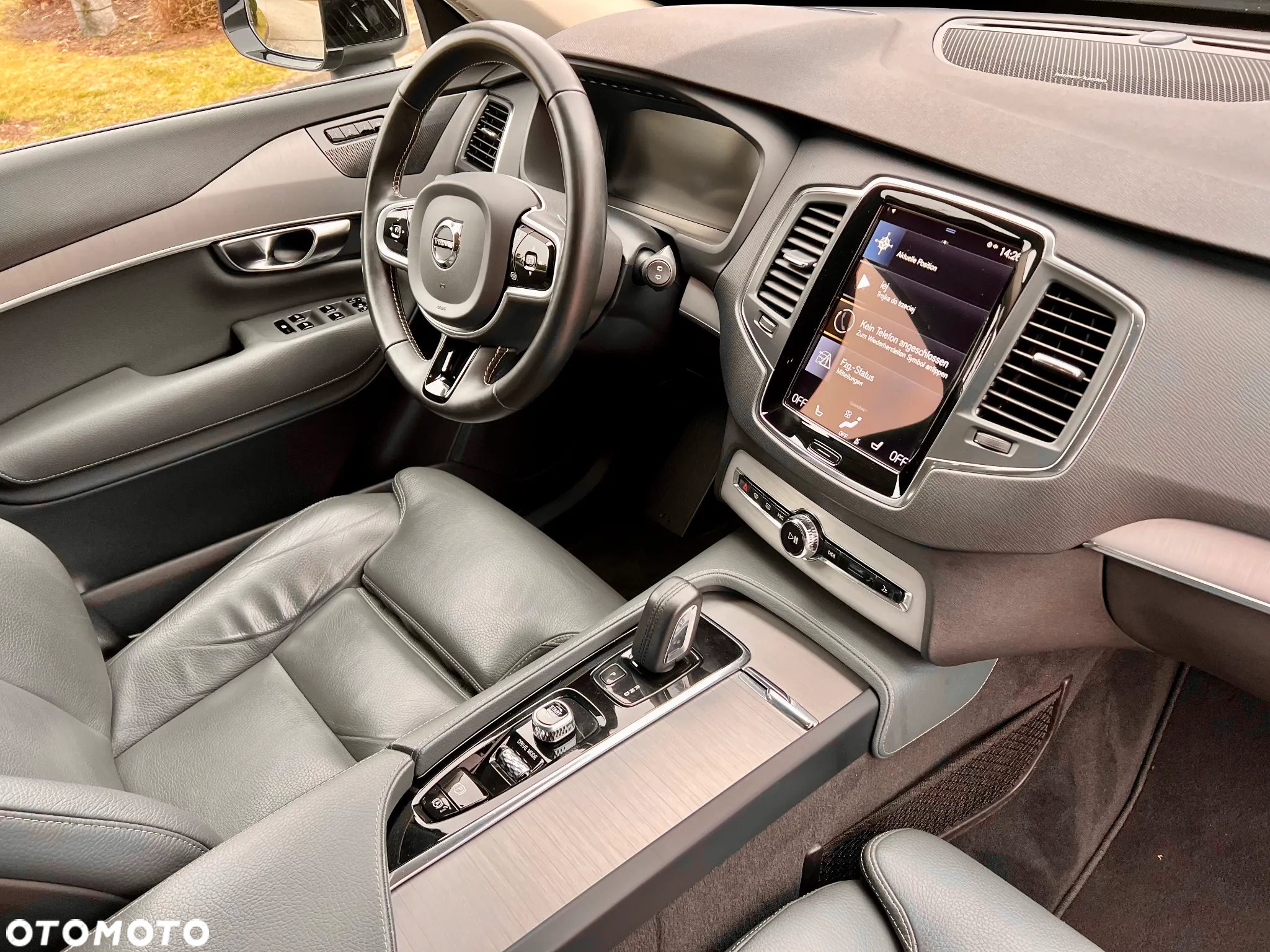 Volvo XC 90 B5 D AWD Geartronic Momentum - 30