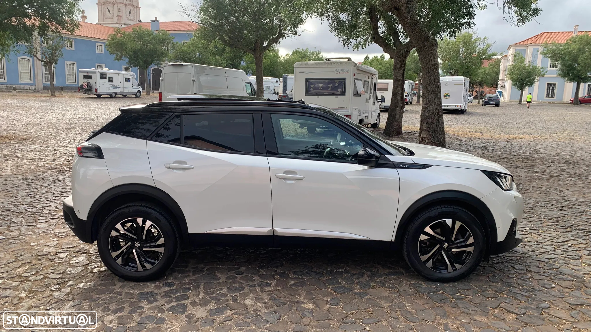 Peugeot 2008 1.5 BlueHDi GT - 8