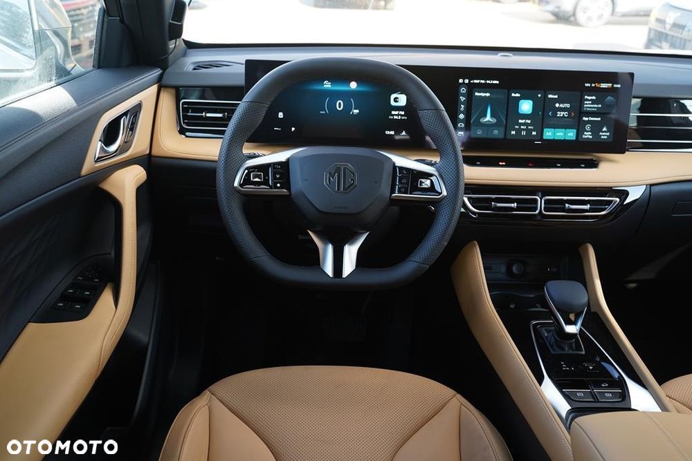 MG HS 1.5 T-GDI Exclusive DCT - 21