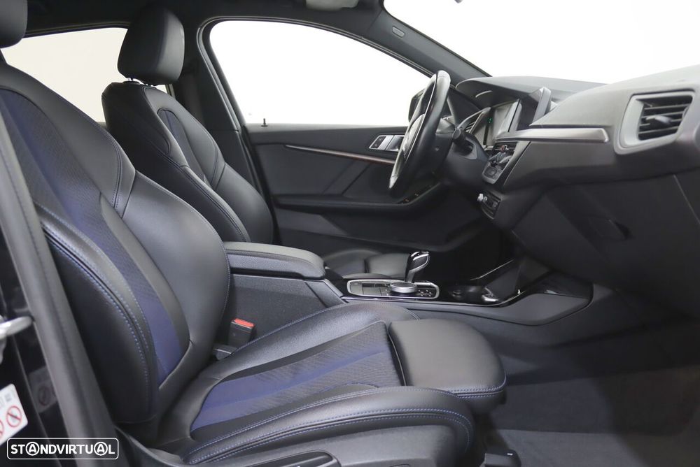 BMW 116 d Pack Desportivo M Auto - 9