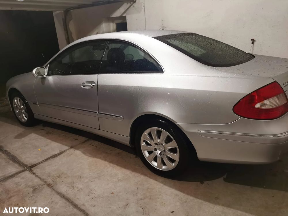 Mercedes-Benz CLK - 13