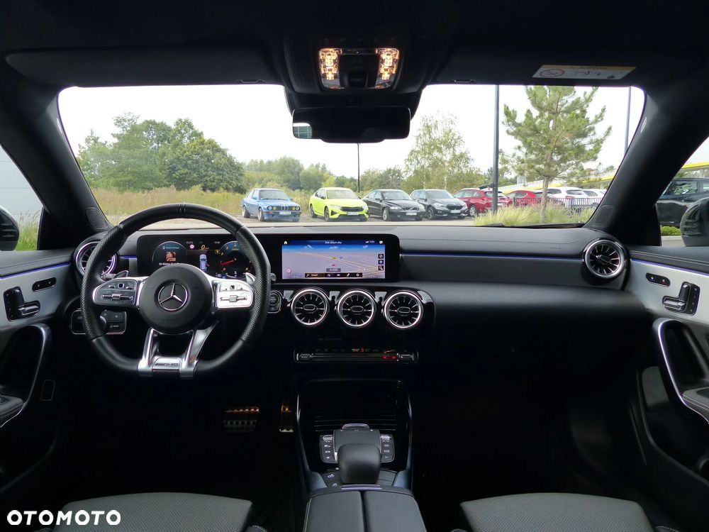 Mercedes-Benz CLA AMG 35 4-Matic 7G-DCT - 22
