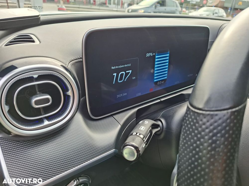 Mercedes-Benz C 300 e 9G-TRONIC AMG Line - 30