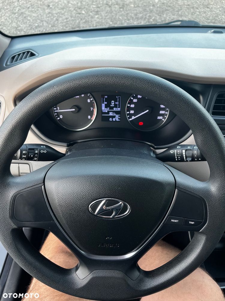 Hyundai i20 1.2 BlueDrive Go - 10