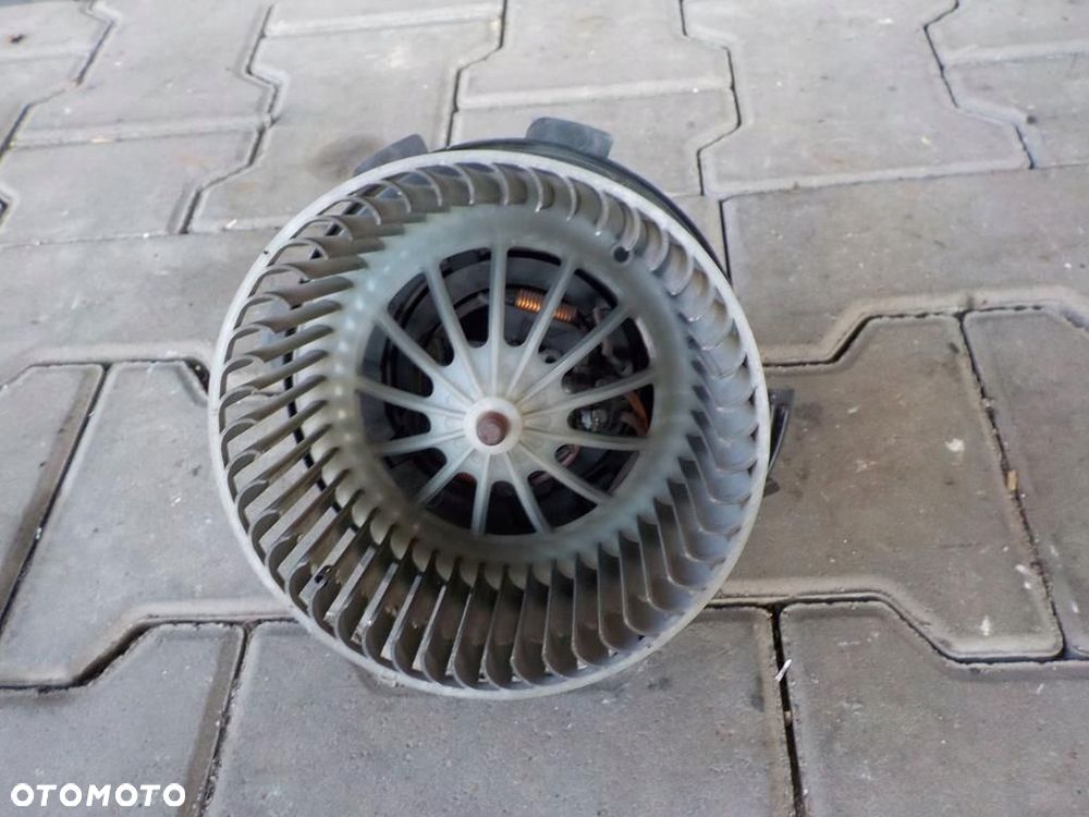 SPRINTER 906 WENTYLATOR WIATRAK NAGRZEWNICY PRZOD - 2