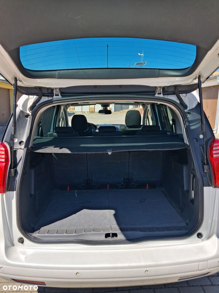 Peugeot 5008 HDI FAP 150 Style - 11