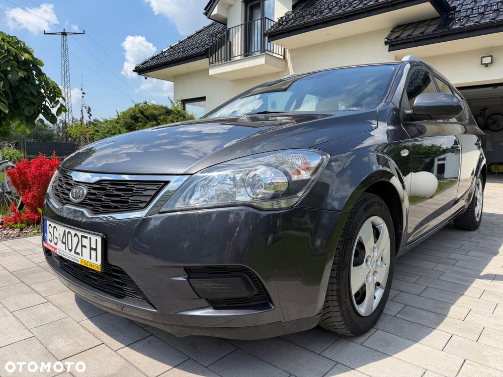 Kia Ceed 1.4 Comfort + - 1
