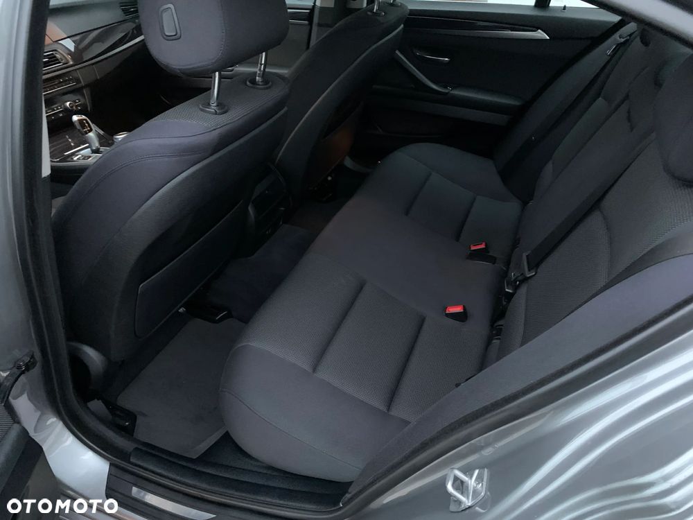 BMW Seria 5 520d - 9