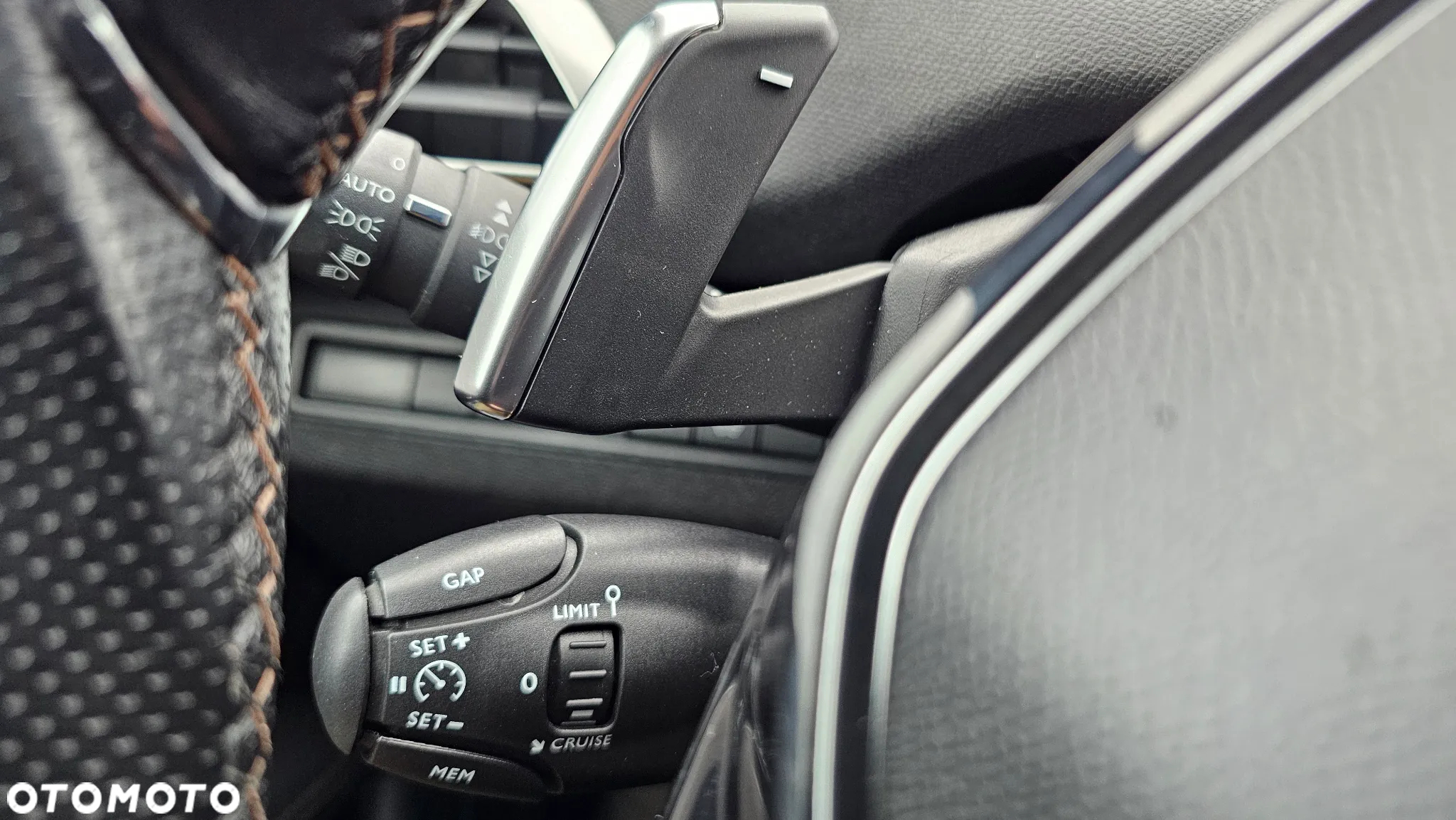 Peugeot 3008 BlueHDi 180 Stop & Start EAT8 GT - 23