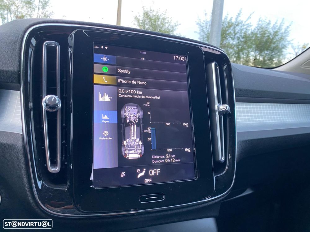 Volvo XC 40 1.5 T5 PHEV Momentum Plus - 41