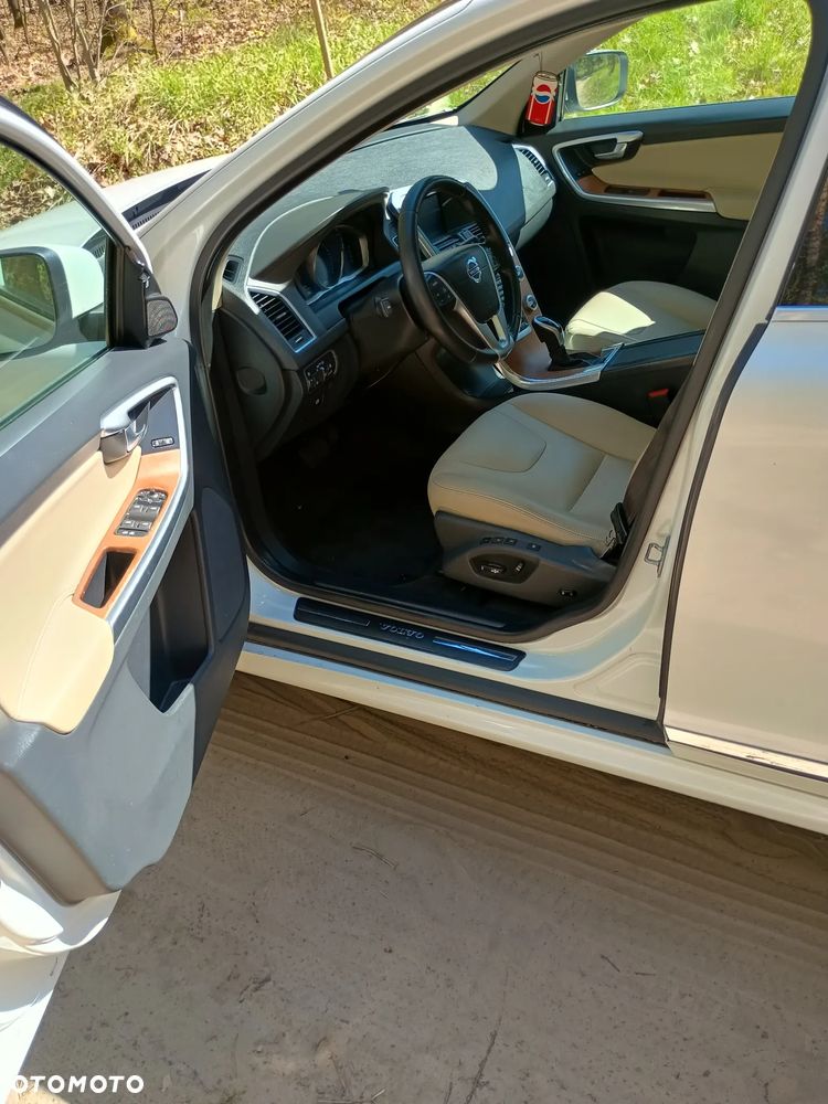 Volvo XC 60 T5 Geartronic Linje Inscription - 12