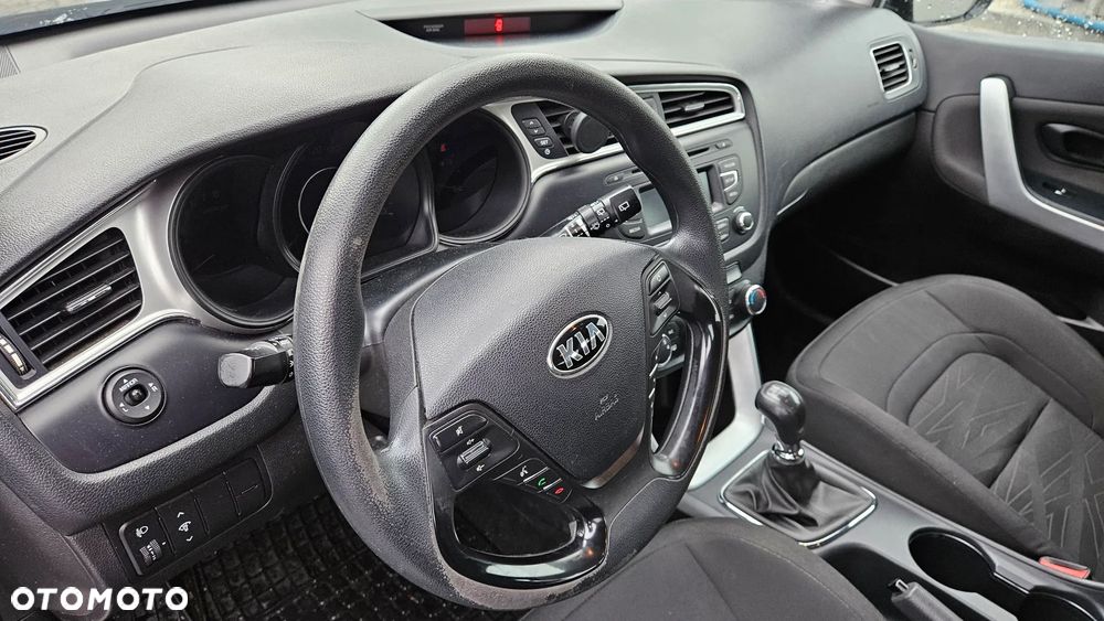 Kia Ceed 1.6 GDI M - 14