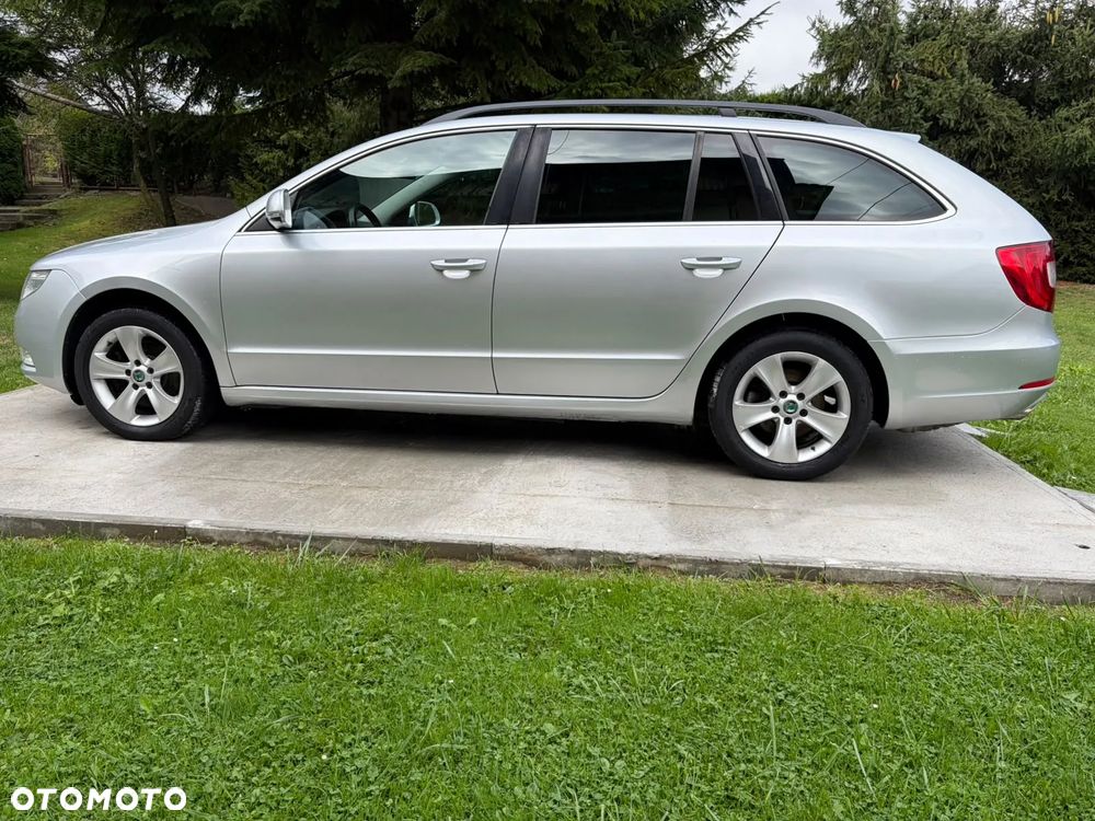 Skoda Superb 1.8 TSI Ambition DSG - 2