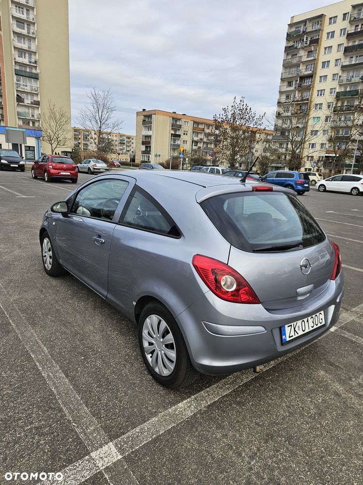 Opel Corsa 1.4 16V Enjoy - 4