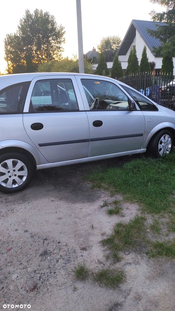 Opel Meriva - 4