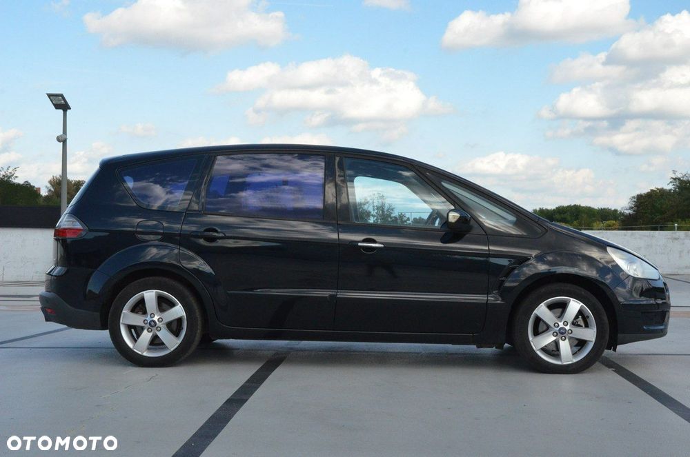 Ford S-Max 2.2 TDCi DPF Titanium - 12