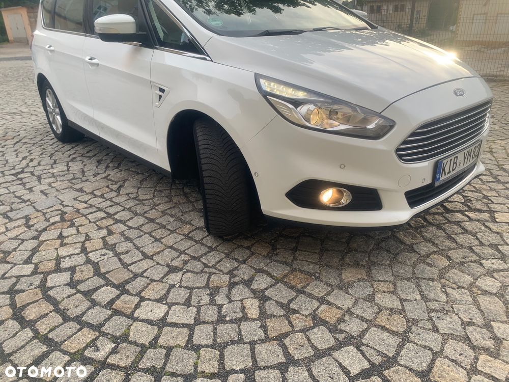 Ford S-Max 2.0 TDCi Titanium - 4