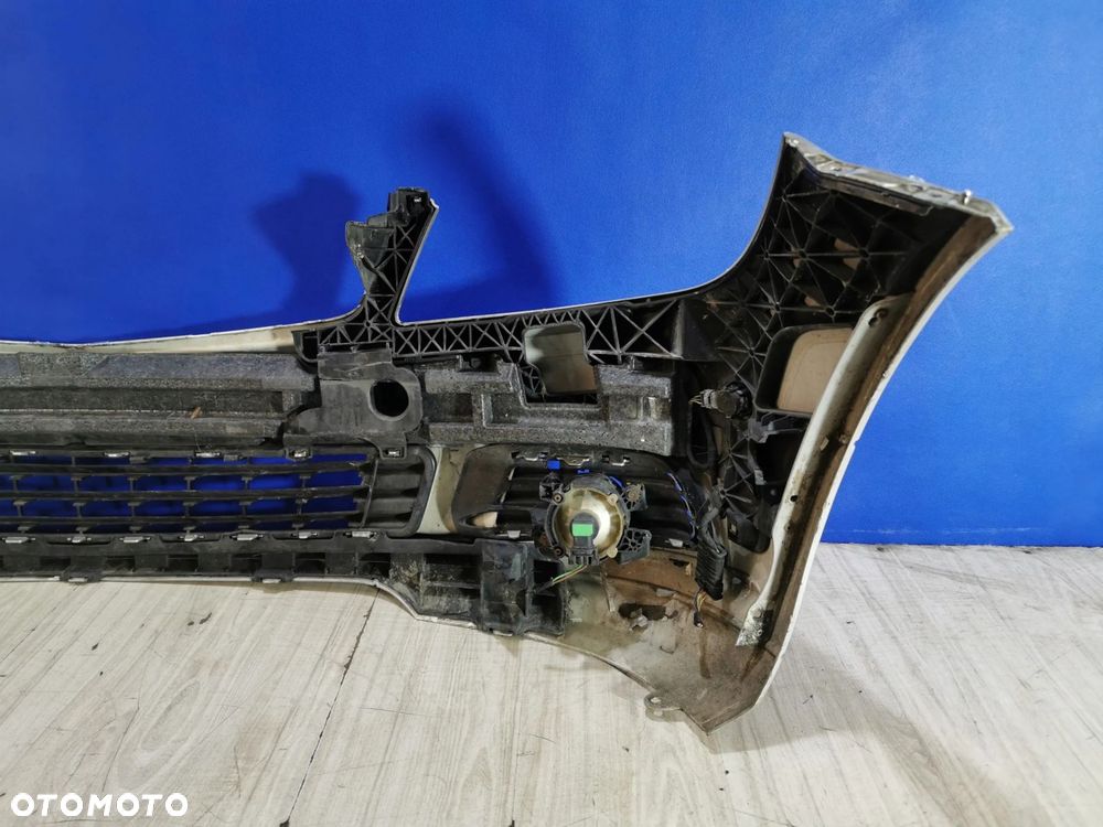 Mercedes C-Klasa W204 07/11 zderzak przód przedni C775 PDC - 6