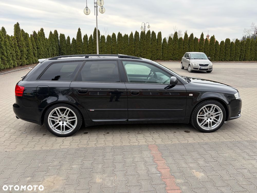 Audi A4 Avant 2.0 T FSI quattro - 13