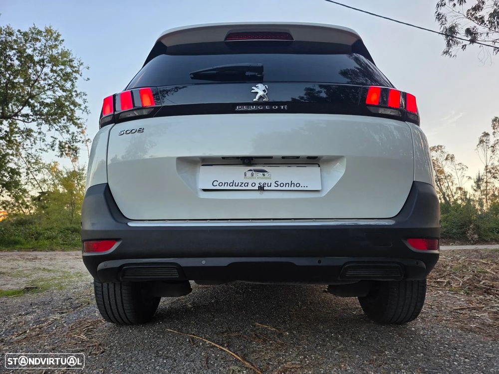 Peugeot 5008 1.2 PureTech Allure EAT6 - 13