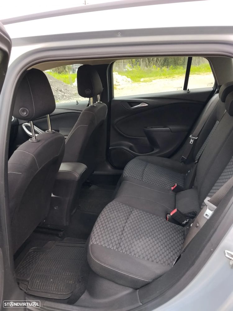 Opel Astra Sports Tourer 1.6 CDTI Edition S/S - 12