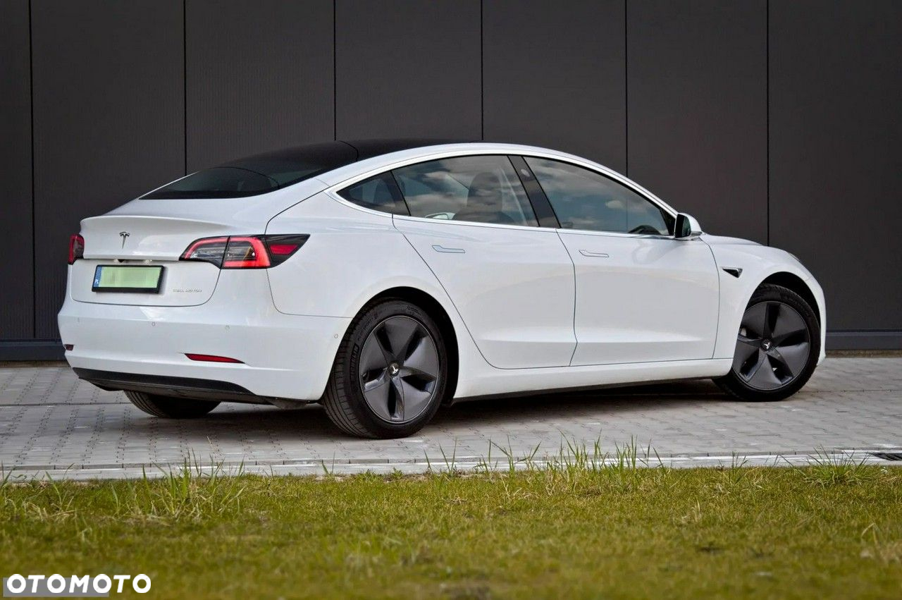 Tesla Model 3 Langstreckenbatterie Allradantrieb Dual Motor - 5