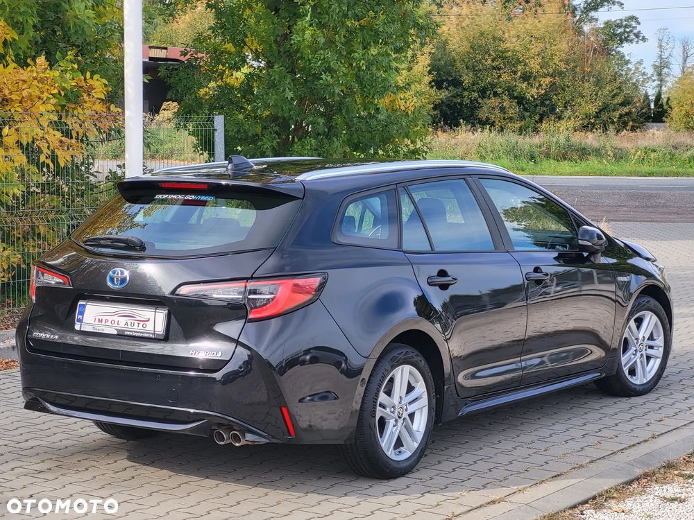 Toyota Corolla - 4