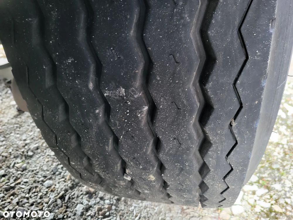 Krone Standard, Oś Podnoszona, Cert. XL - 9