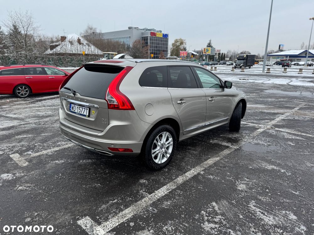 Volvo XC 60 - 6