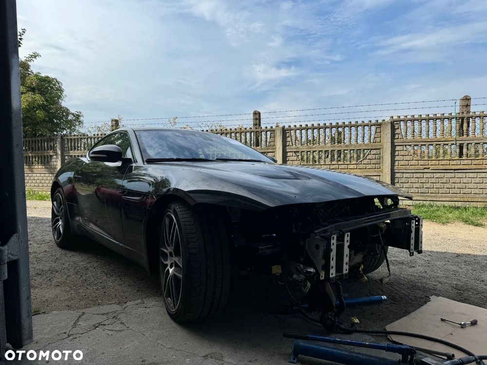 Jaguar F-Type P450 75 - 5