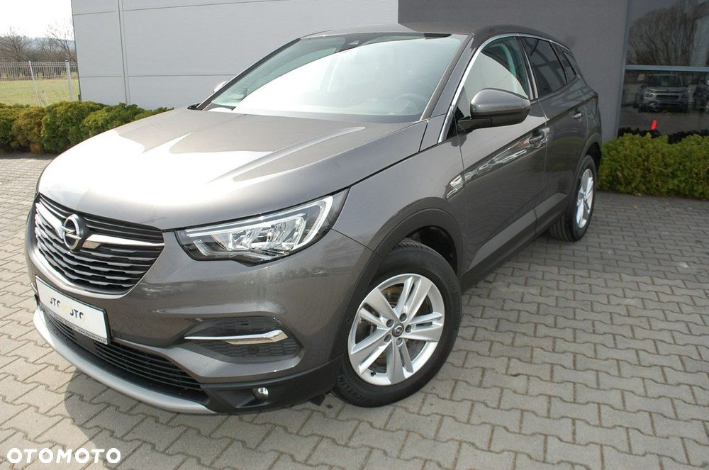 Opel Grandland X - 16