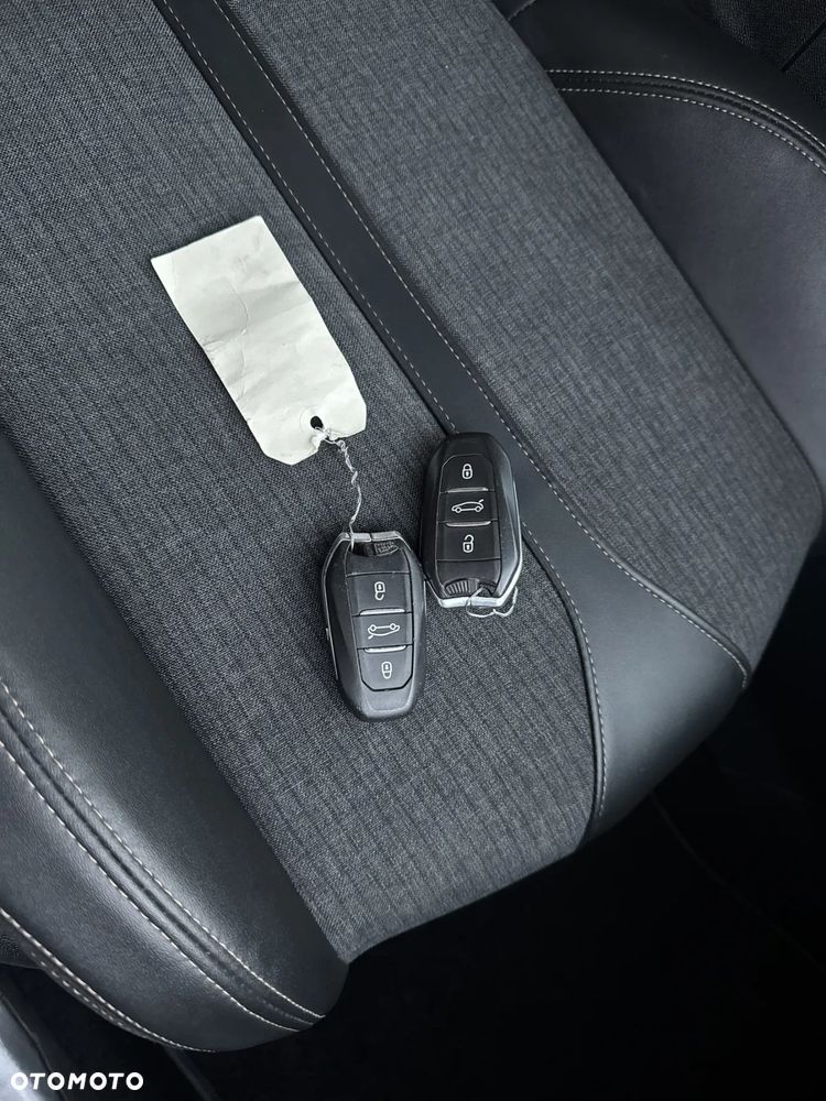 Citroën C4 SpaceTourer Grand BlueHDi 130 Stop&Start FEEL - 30