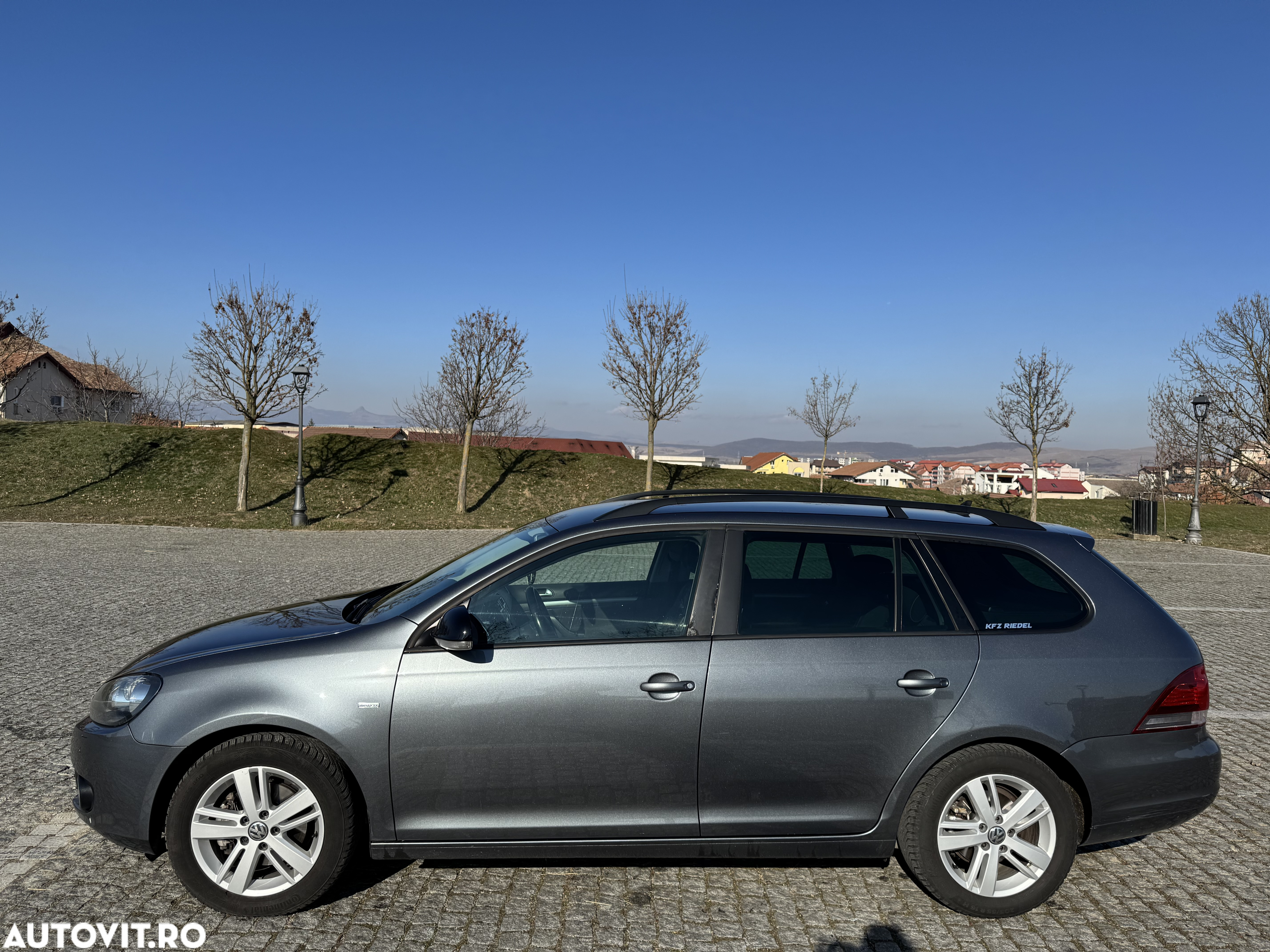 Volkswagen Golf 1.6 TDI 4Motion BlueMotion Technology Comfortline - 13