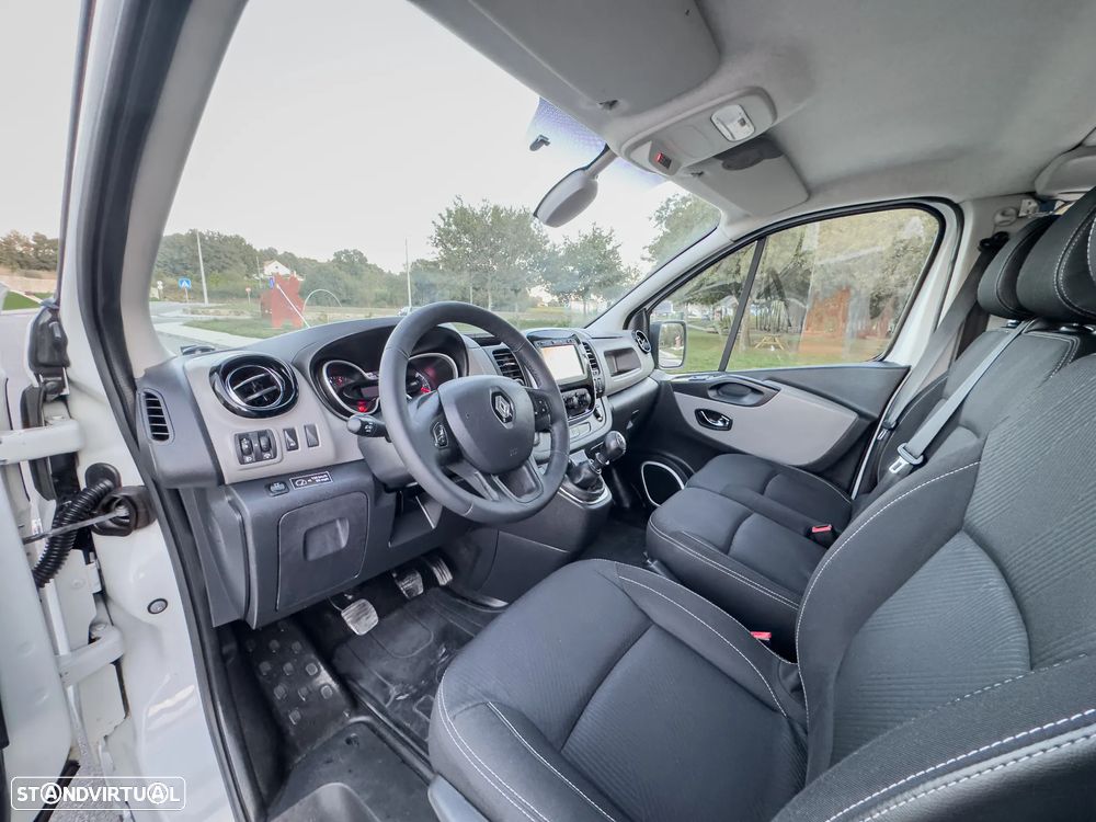 Renault Trafic 1.6 dCi L2H1 1.2T - 15