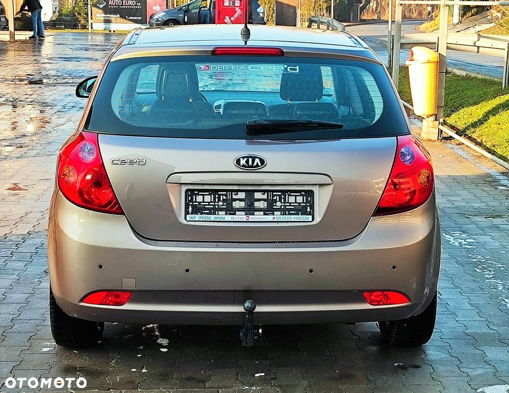 Kia Ceed 1.4 Comfort + - 13