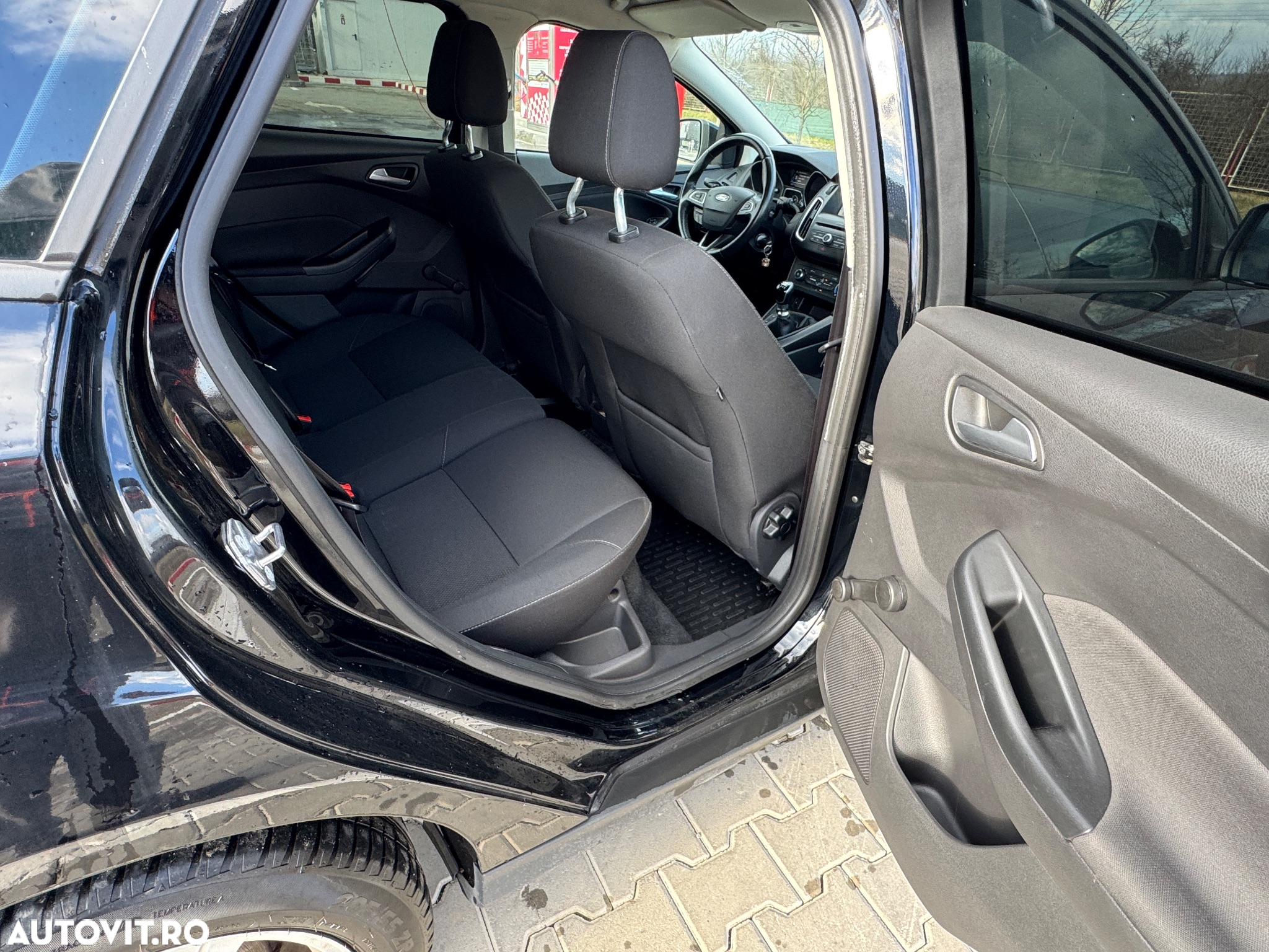 Ford Focus - 14
