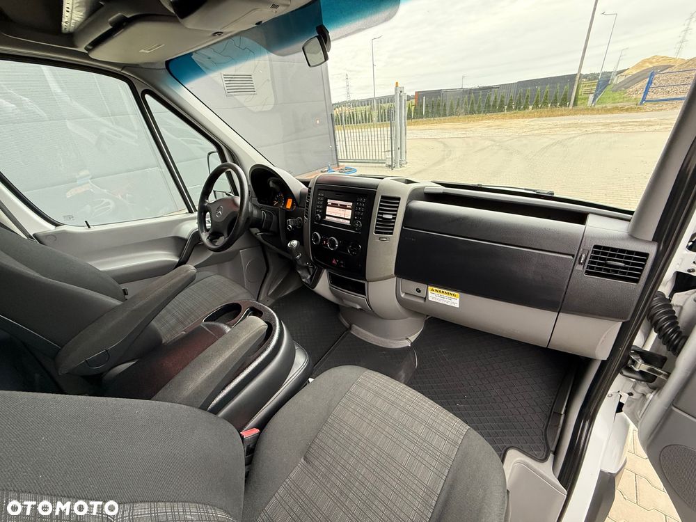 Mercedes-Benz Sprinter maxi - 19