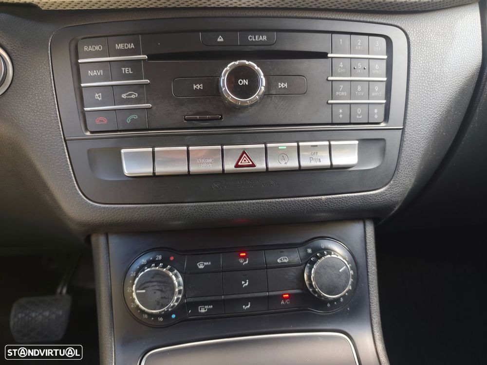 Mercedes-Benz B 180 d Urban Aut. - 31