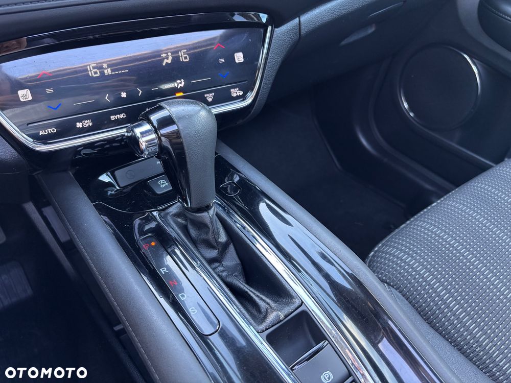 Honda HR-V 1.5 i-VTEC CVT Executive - 21