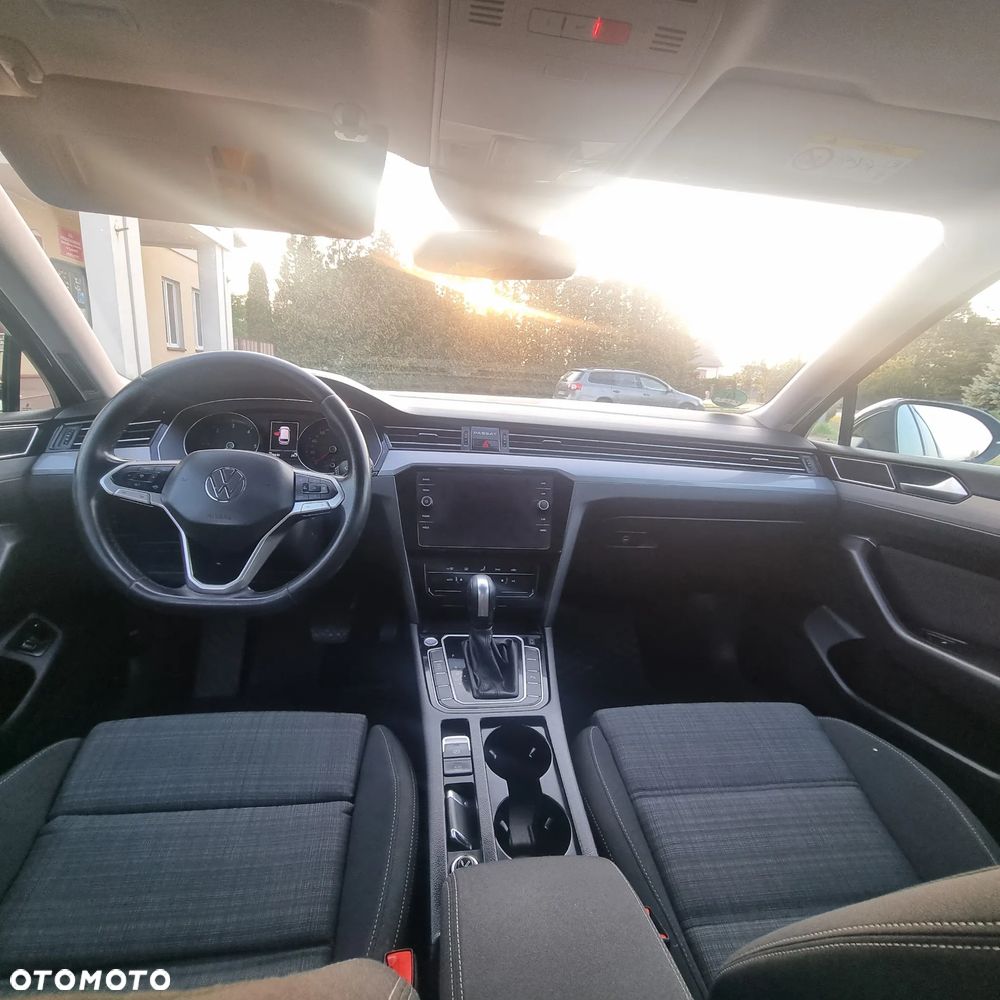 Volkswagen Passat 2.0 TDI SCR Comfortline DSG - 10