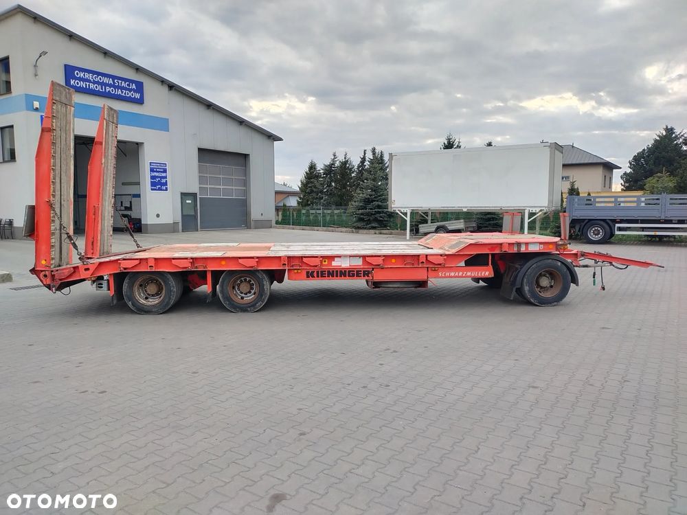 Schwarzmuller Przyczepa niskopodwoziowa 3 OSIE Najazdy Ręcznie rozkładane - 4