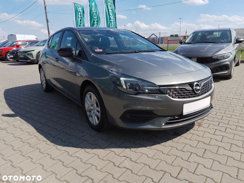 Opel Astra 1.2 T Edition S&S - 3