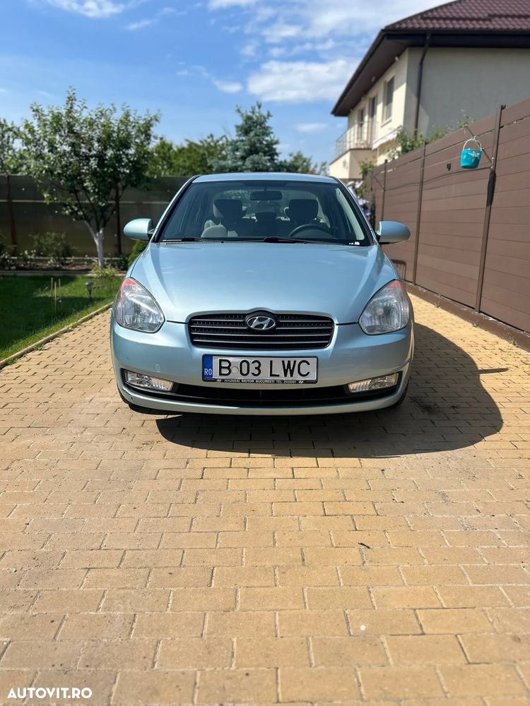 Hyundai Accent MC 1.5 CRDI 4DR GL COMFORT - 1
