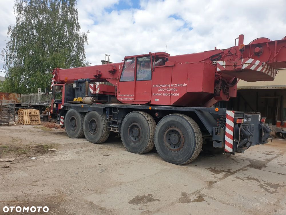 Liebherr LTM 1060 - 23