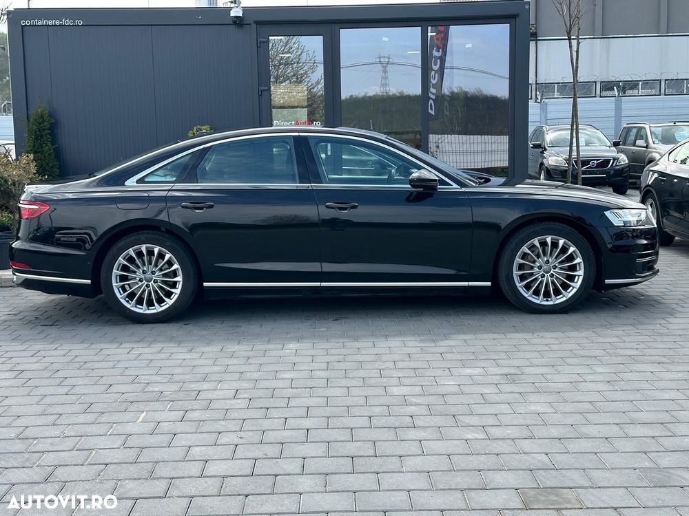 Audi A8 - 6