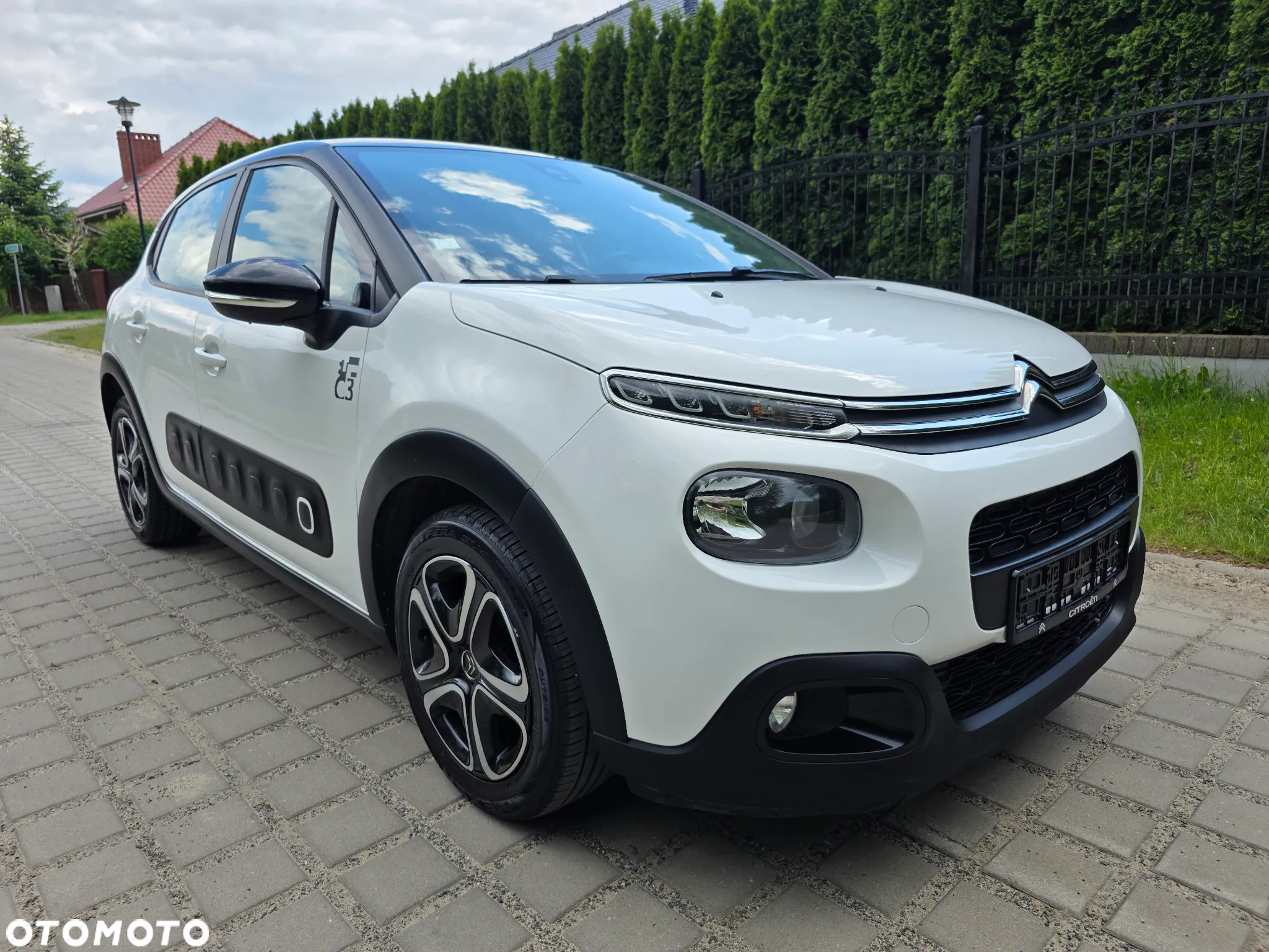 Citroën C3 1.2 PureTech Feel - 3