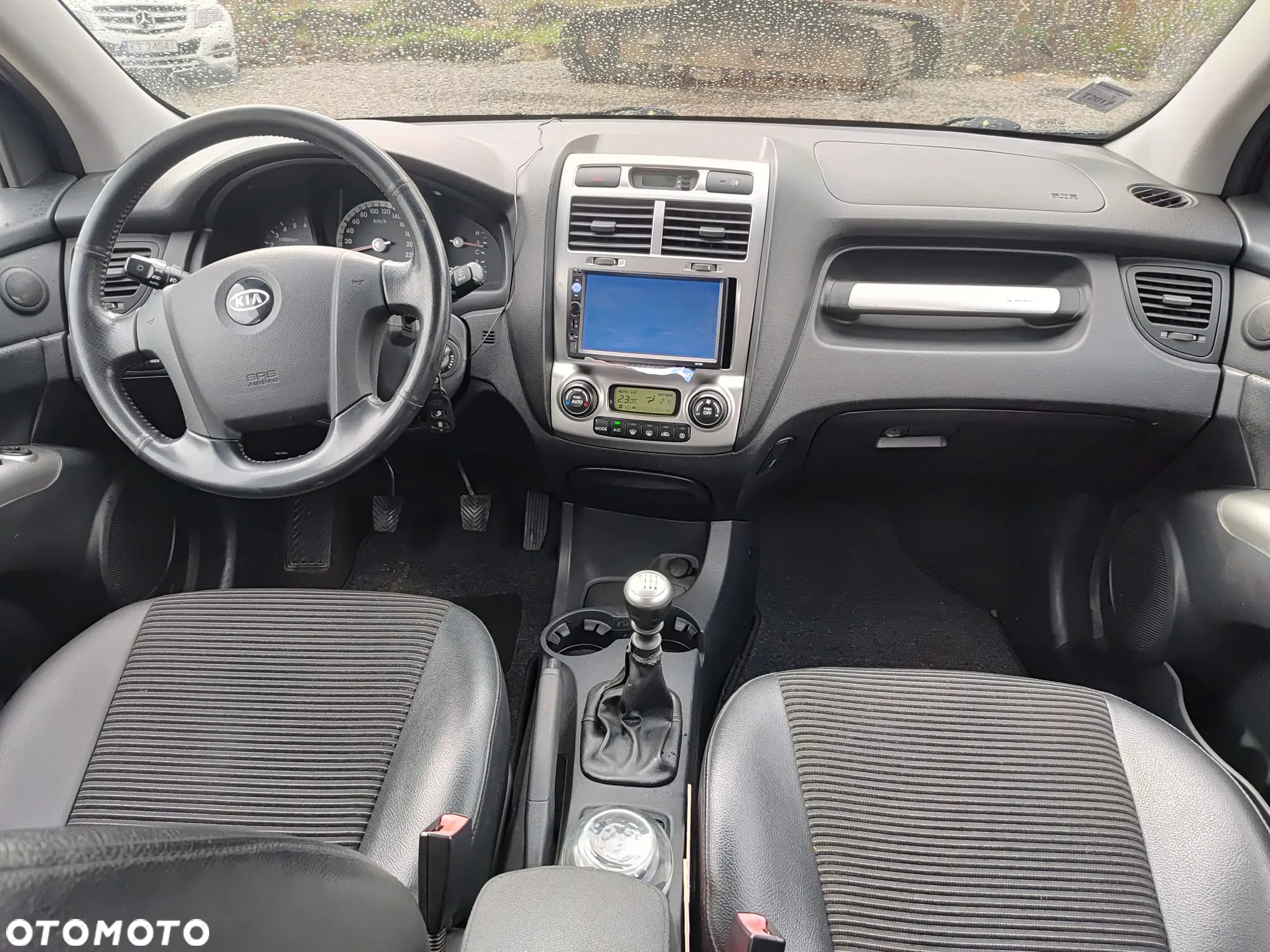 Kia Sportage 2.0 CRDI 4WD Cup - 14