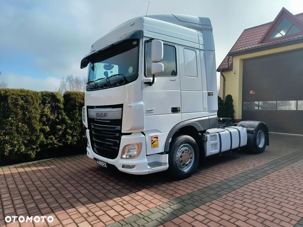 DAF XF106/